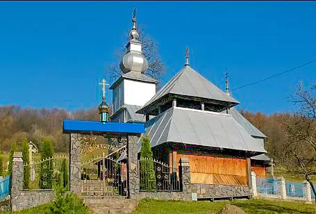 Храм святого Духа (Котельниця)