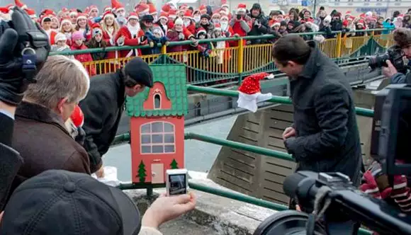 Міні-скульптура Миколайчик – помічник святого Миколая