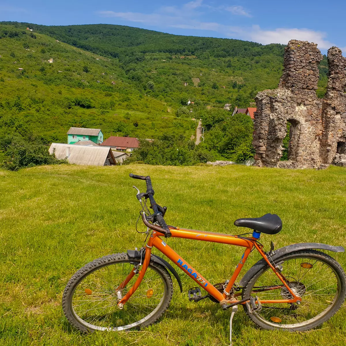 Виноградівський замок Канків