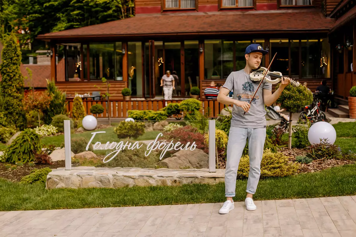 Restaurant “Hungry Trout”